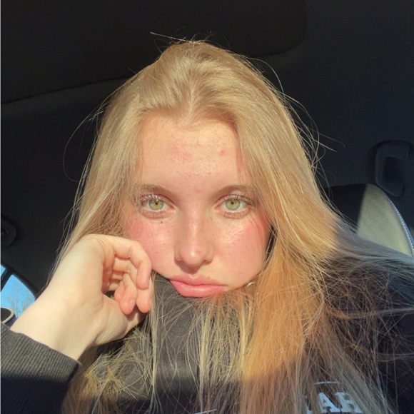 Meet your Posher, Greta - Picture 1 of 1